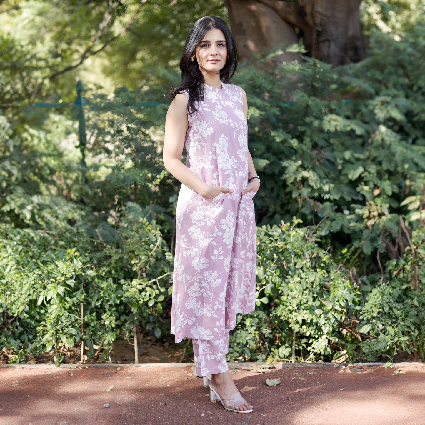 Pink Floral Elegance Cotton Rayon Co-ord Set – 2-in-1 Wear with Attachable Sleeves