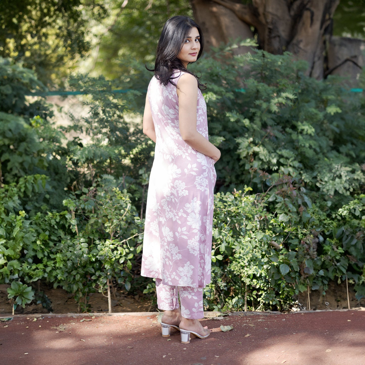 Pink Floral Elegance Cotton Rayon Co-ord Set – 2-in-1 Wear with Attachable Sleeves