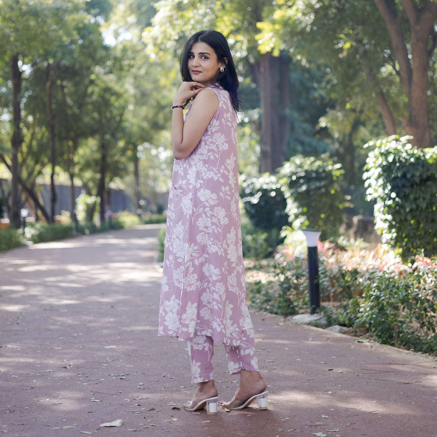 Pink Floral Elegance Cotton Rayon Co-ord Set – 2-in-1 Wear with Attachable Sleeves