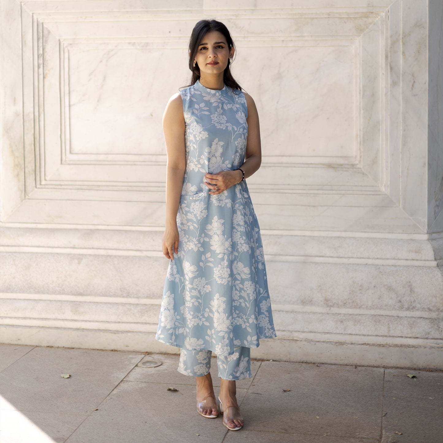 Blue Floral Elegance Cotton Rayon Co-ord Set – 2-in-1 Wear with Attachable Sleeves